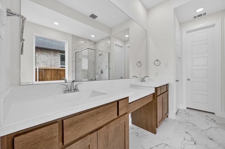 Furnished interior view inside a new home in Sandbrock Ranch, Aubrey (Image 5).