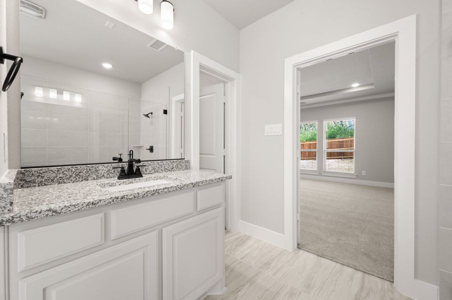 Furnished interior view inside a new home in Hidden Lakes Estates, DeSoto (Image 9). Furnished interior view inside a new home in Hidden Lakes Estates, DeSoto (Image 9).