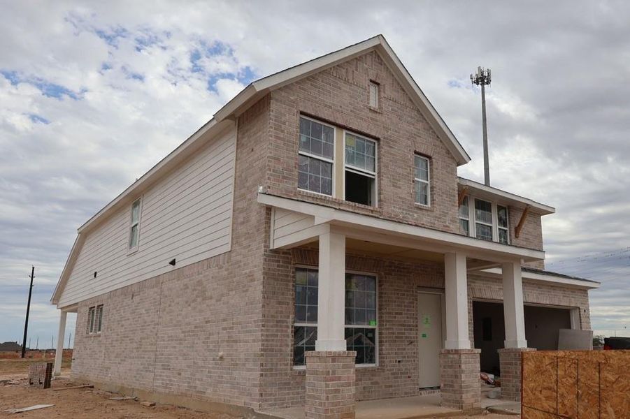 Exterior details and patio area of a home in Jordan Ranch 45' Homesites, Fulshear (Image 3). Exterior details and patio area of a home in Jordan Ranch 45' Homesites, Fulshear (Image 3).