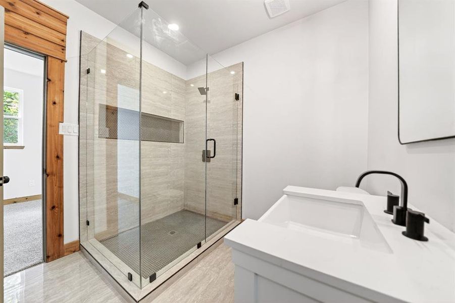 Furnished interior view inside a new home in , Mabank (Image 25). Furnished interior view inside a new home in , Mabank (Image 25).