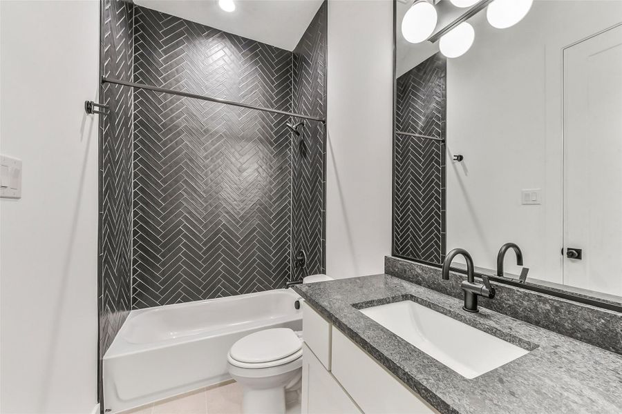 Furnished interior view inside a new home in , Houston (Image 6). Furnished interior view inside a new home in , Houston (Image 6).