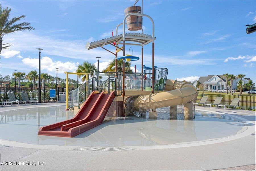 Community amenities in , Jacksonville (Image 57).
