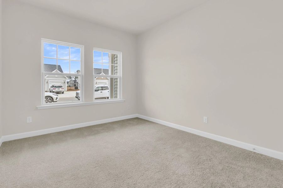 Spacious, unfurnished interior of a new home in Hammock Walk at Nexton, Summerville (Image 14).