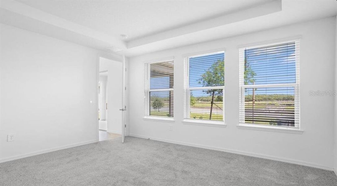 Spacious, unfurnished interior of a new home in Westview, Kissimmee (Image 23).