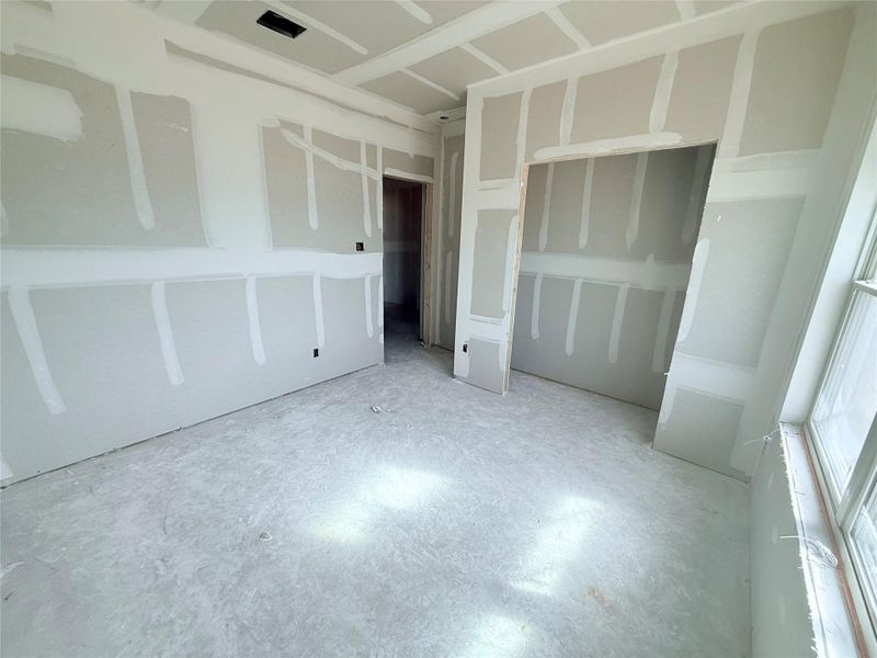 bed 12x11 downstairs bed 12x11 downstairs