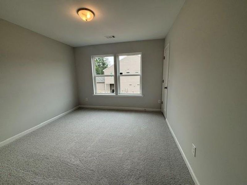 Spacious, unfurnished interior of a new home in Edenglen, Buford (Image 29). Spacious, unfurnished interior of a new home in Edenglen, Buford (Image 29).