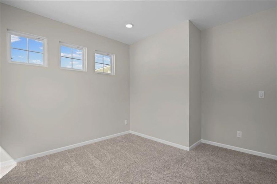 Spacious, unfurnished interior of a new home in Easton Park, Dallas (Image 21).