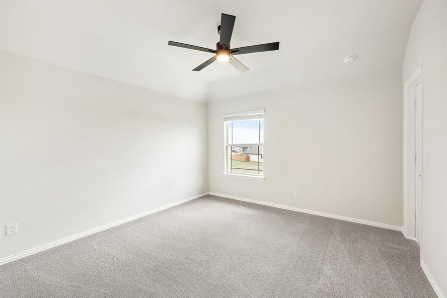 Spacious, unfurnished interior of a new home in ArrowBrooke, Aubrey (Image 37). Spacious, unfurnished interior of a new home in ArrowBrooke, Aubrey (Image 37).