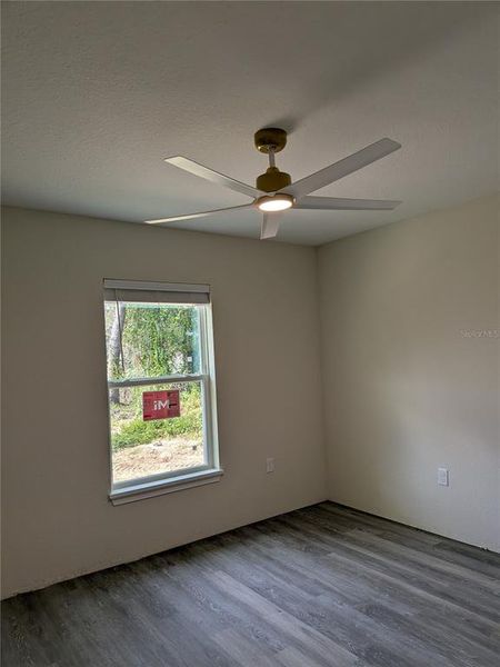 Spacious, unfurnished interior of a new home in , Ocala (Image 20).