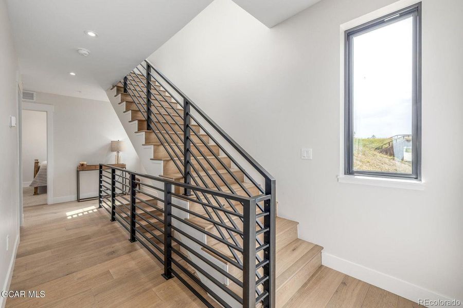 Image 47 of a home in .