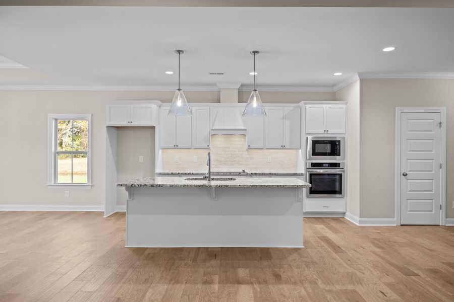 Furnished interior view inside a new home in Kennedy's Crossing, Grimesland (Image 10).