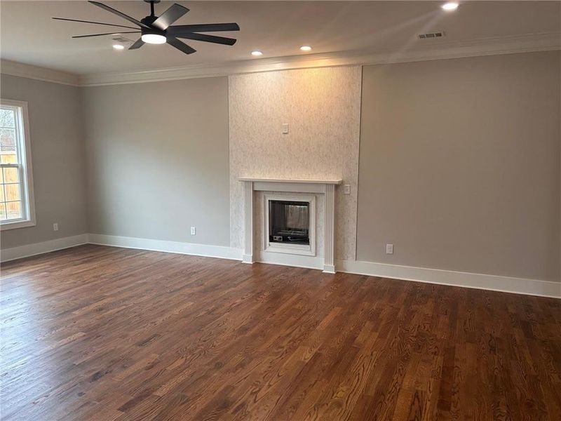 Spacious, unfurnished interior of a new home in , Lilburn (Image 24).