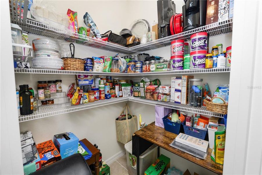 Close-up of interior finishes inside a home in , Bartow (Image 20).