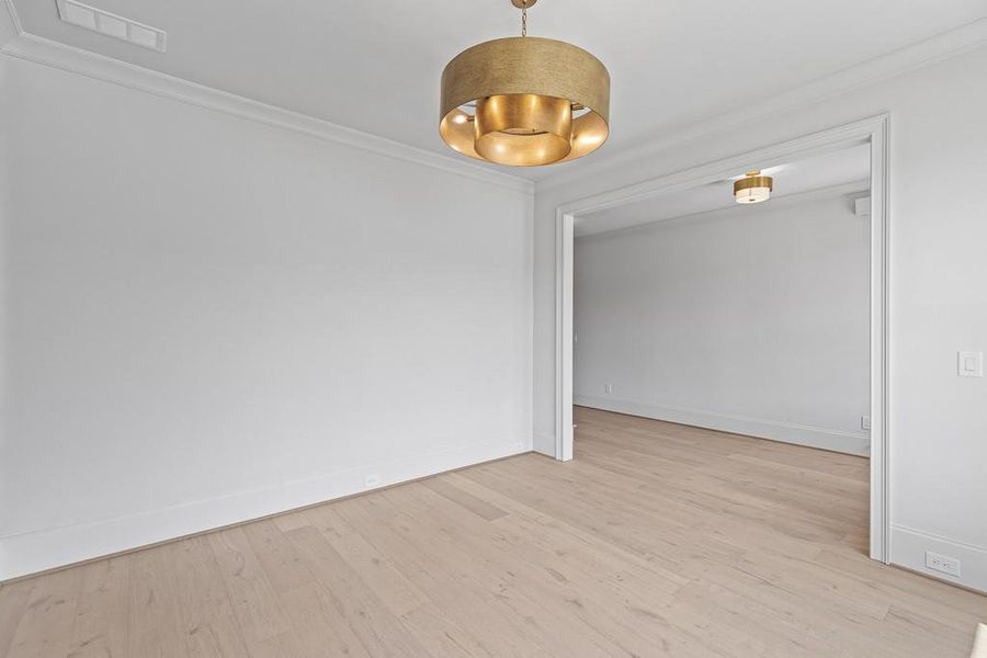 Spacious, unfurnished interior of a new home in Chateau E´lan, Braselton (Image 18). Spacious, unfurnished interior of a new home in Chateau E´lan, Braselton (Image 18).