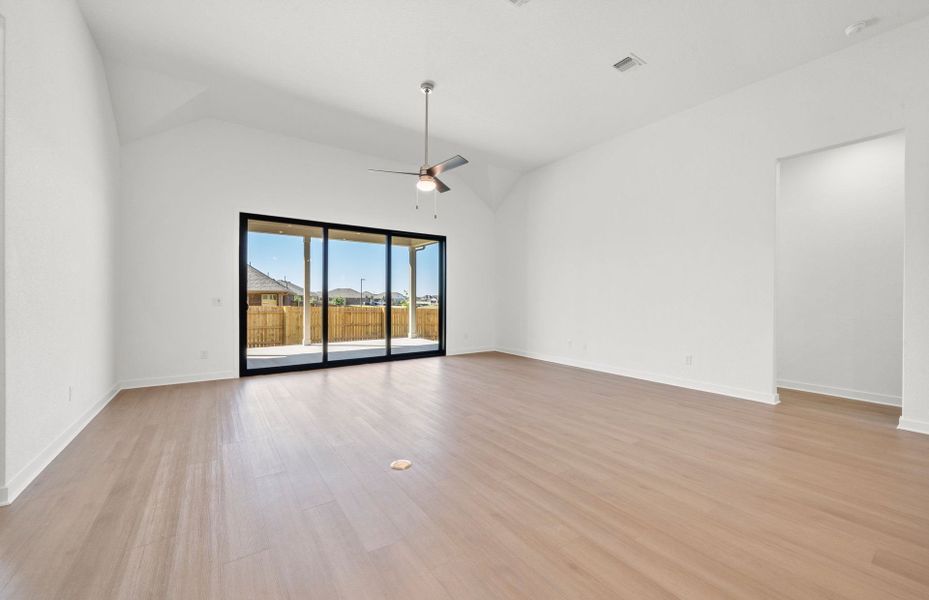 Representative unfurnished interior of a home built from the Azle by Pulte Homes in 6 Creeks, Kyle (Image 13).
