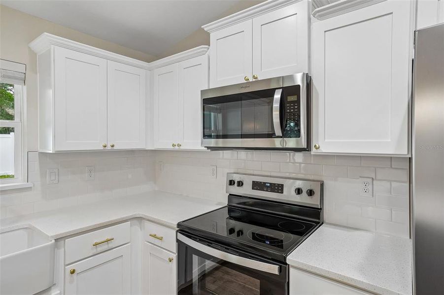 Furnished interior view inside a new home in , Ocala (Image 10).