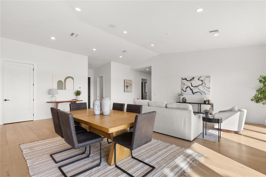 Furnished interior view inside a new home in , Windermere (Image 14).