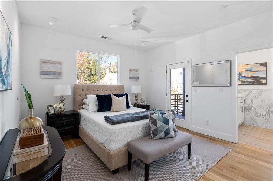 Furnished interior view inside a new home in , Atlanta (Image 30). Furnished interior view inside a new home in , Atlanta (Image 30).