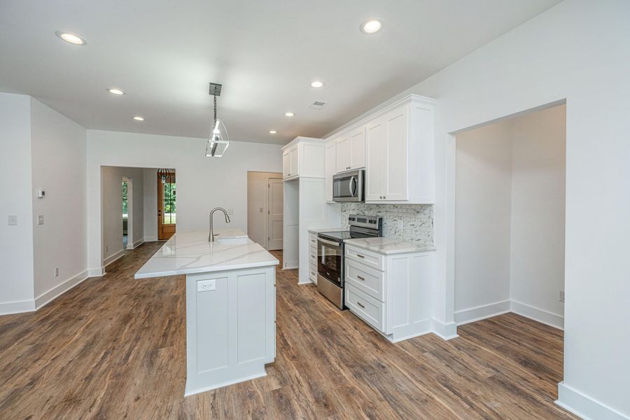 Image 39 of a home in .