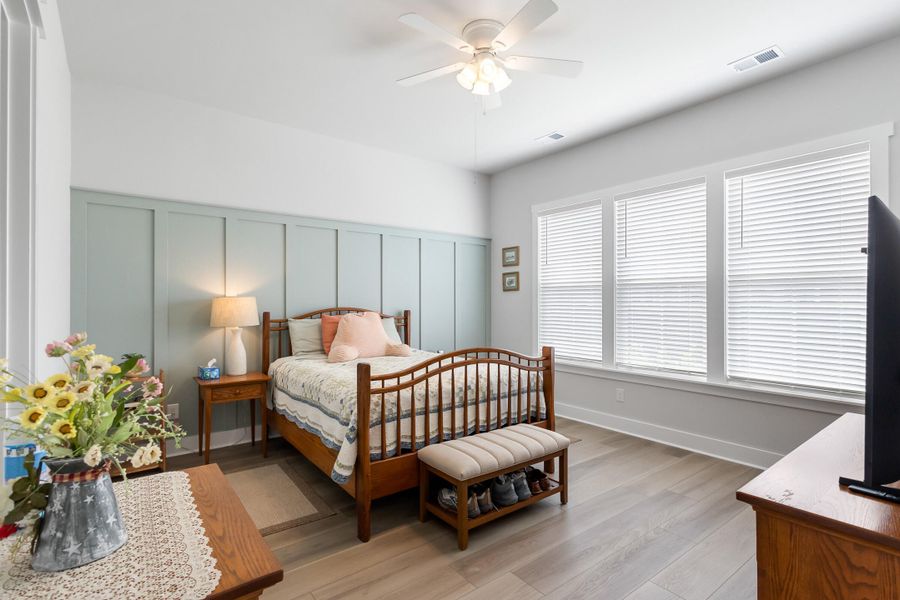 Furnished interior view inside a new home in Carnes Crossroads, Summerville (Image 12). Furnished interior view inside a new home in Carnes Crossroads, Summerville (Image 12).