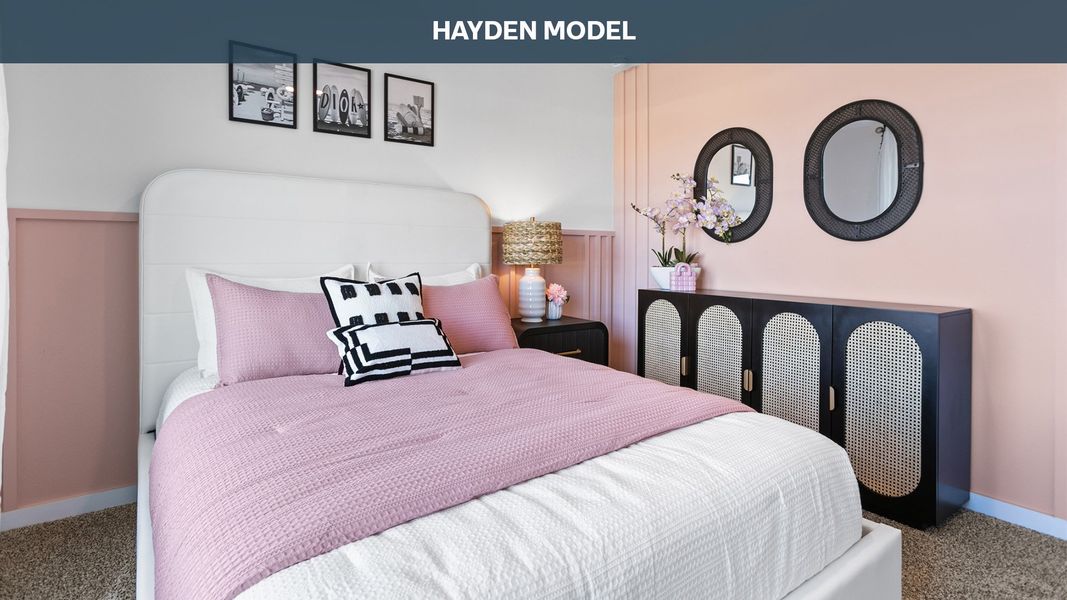 Representative furnished interior of a home built from the HAYDEN by D.R. Horton in Entrada, St. Augustine (Image 29).