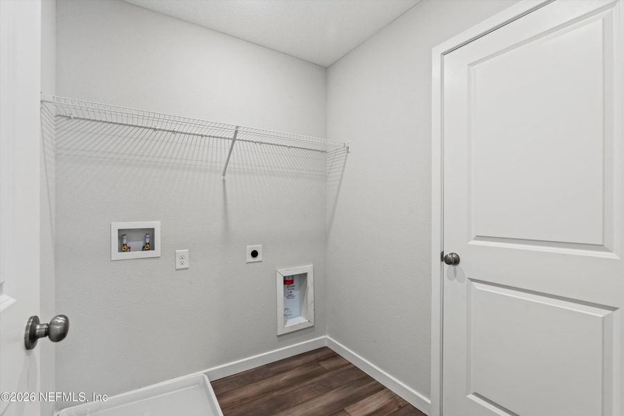 Spacious, unfurnished interior of a new home in The Landings at Pecan Park, Jacksonville (Image 10). Spacious, unfurnished interior of a new home in The Landings at Pecan Park, Jacksonville (Image 10).