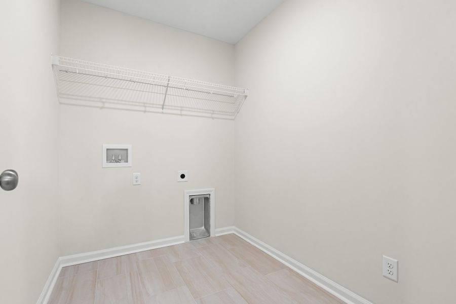 Spacious, unfurnished interior of a new home in Ramsey Landing, Rincon (Image 23).