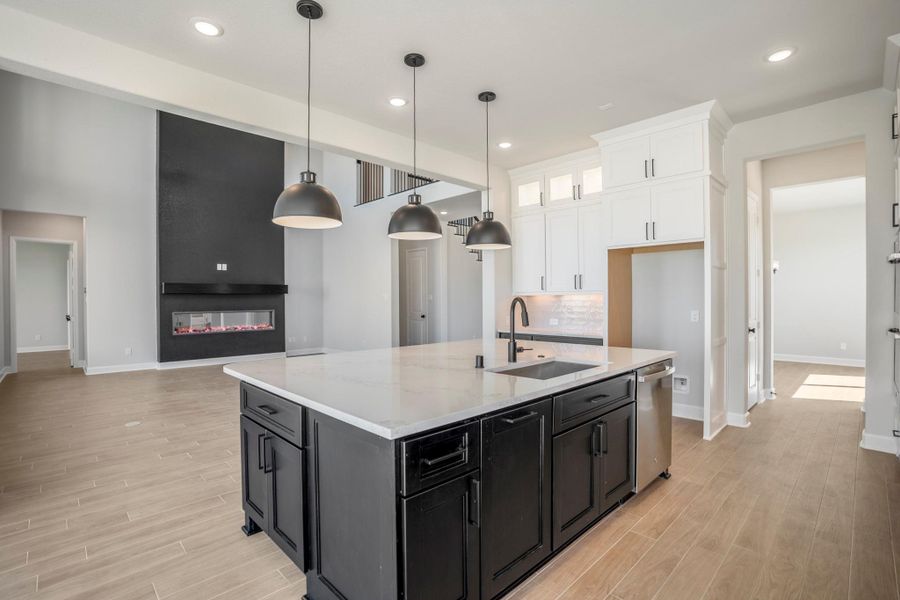 Furnished interior view inside a new home in Jordan Ranch 70' Lots, Fulshear (Image 10).