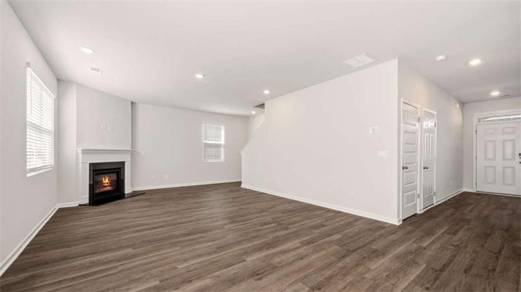 Spacious, unfurnished interior of a new home in , Locust Grove (Image 13).
