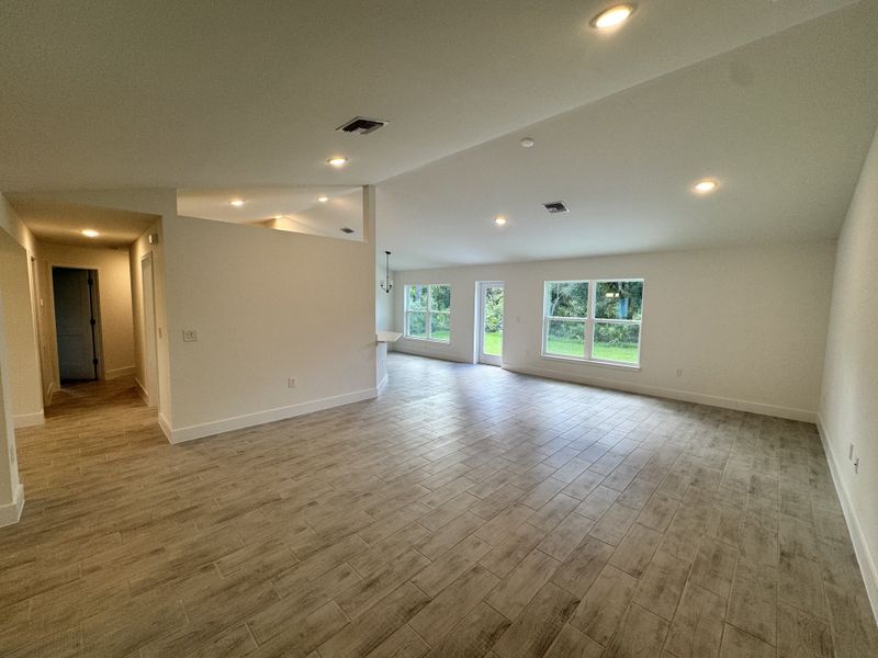 Spacious, unfurnished interior of a new home in North Port, North Port (Image 7). Spacious, unfurnished interior of a new home in North Port, North Port (Image 7).