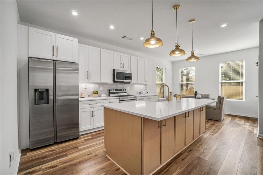 Furnished interior view inside a new home in , Atlanta (Image 4). Furnished interior view inside a new home in , Atlanta (Image 4).