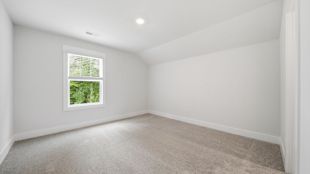 Furnished interior view inside a new home in Harrier Point, Woodruff (Image 33).