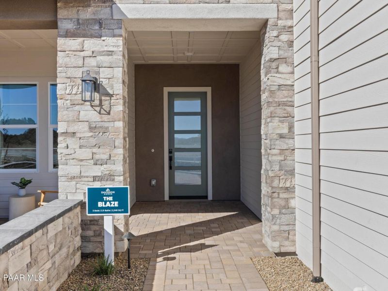 Exterior details and patio area of a home in Hidden Hills, Prescott (Image 24).