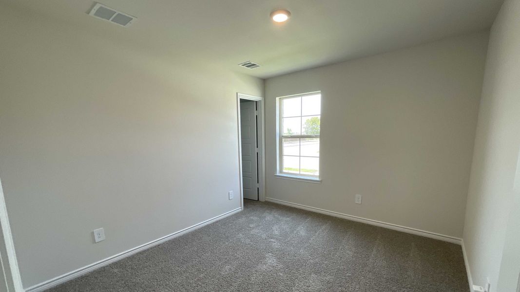 Spacious, unfurnished interior of a new home in Elevon, Lavon (Image 11). Spacious, unfurnished interior of a new home in Elevon, Lavon (Image 11).