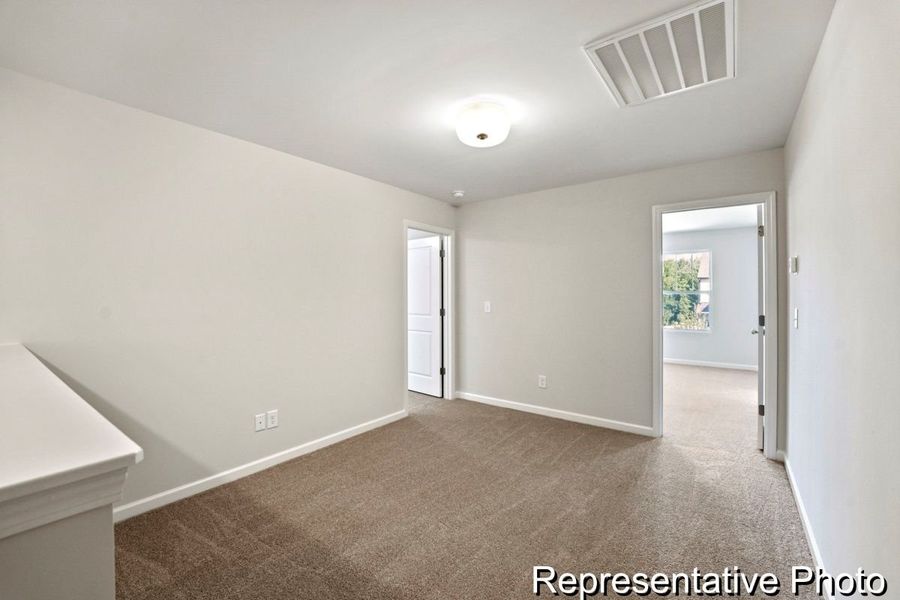 Spacious, unfurnished interior of a new home in White Oak Creek Crossing, Angier (Image 15). Spacious, unfurnished interior of a new home in White Oak Creek Crossing, Angier (Image 15).