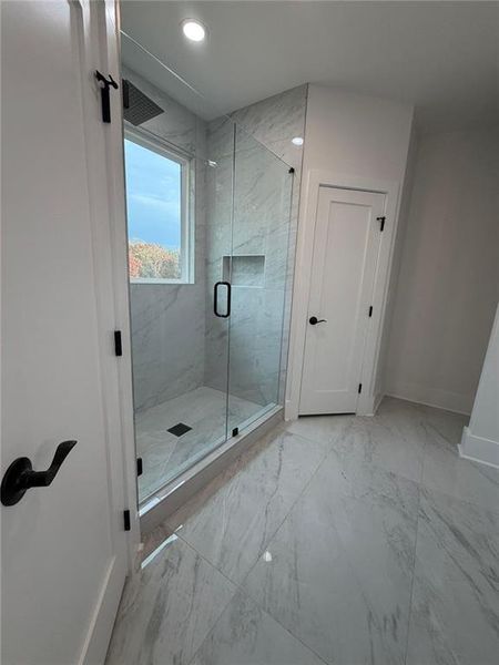 Spacious, unfurnished interior of a new home in , Monroe (Image 13).