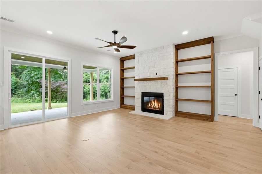Spacious, unfurnished interior of a new home in , Marietta (Image 18).