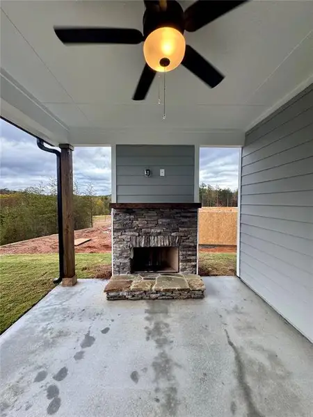 Exterior details and patio area of a home in , Lula (Image 4).