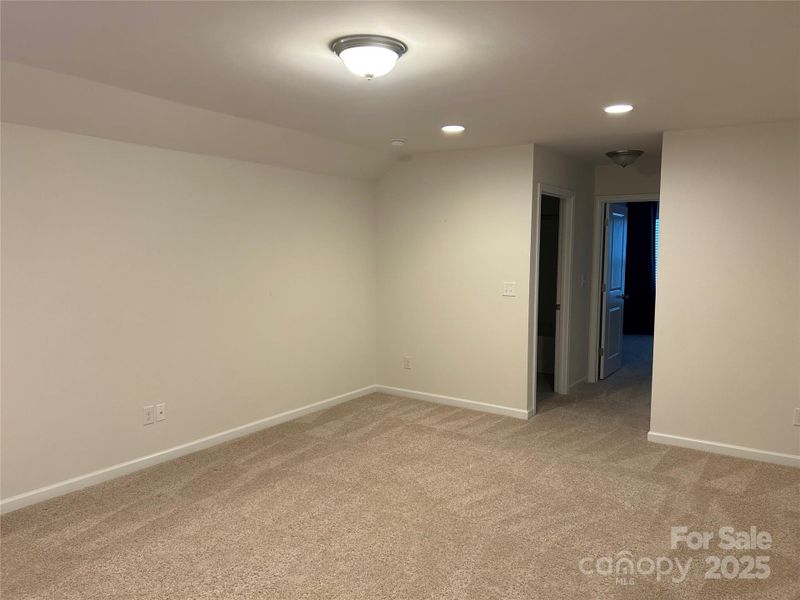 Spacious, unfurnished interior of a new home in , Mooresville (Image 21).