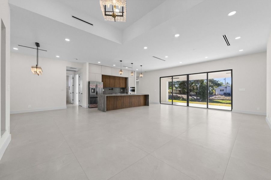 04 Family Living Room 02