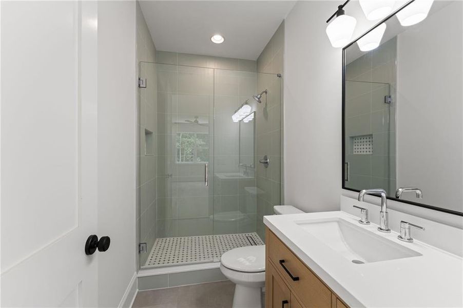 Furnished interior view inside a new home in , Dawsonville (Image 39).