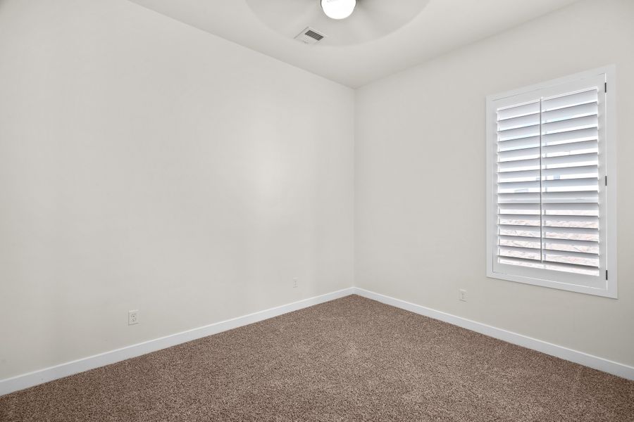Representative unfurnished interior of a home built from the Scottsdale by LEH. Homes in Garden Park Unit 4, El Paso (Image 81). Representative unfurnished interior of a home built from the Scottsdale by LEH. Homes in Garden Park Unit 4, El Paso (Image 81).