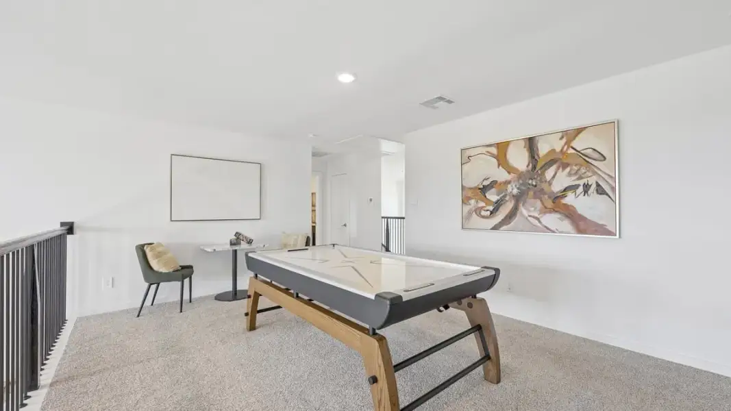 Furnished interior view inside a new home in Evergreen, Rosenberg (Image 31).