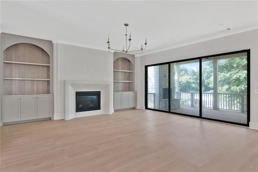 Spacious, unfurnished interior of a new home in , Atlanta (Image 35).