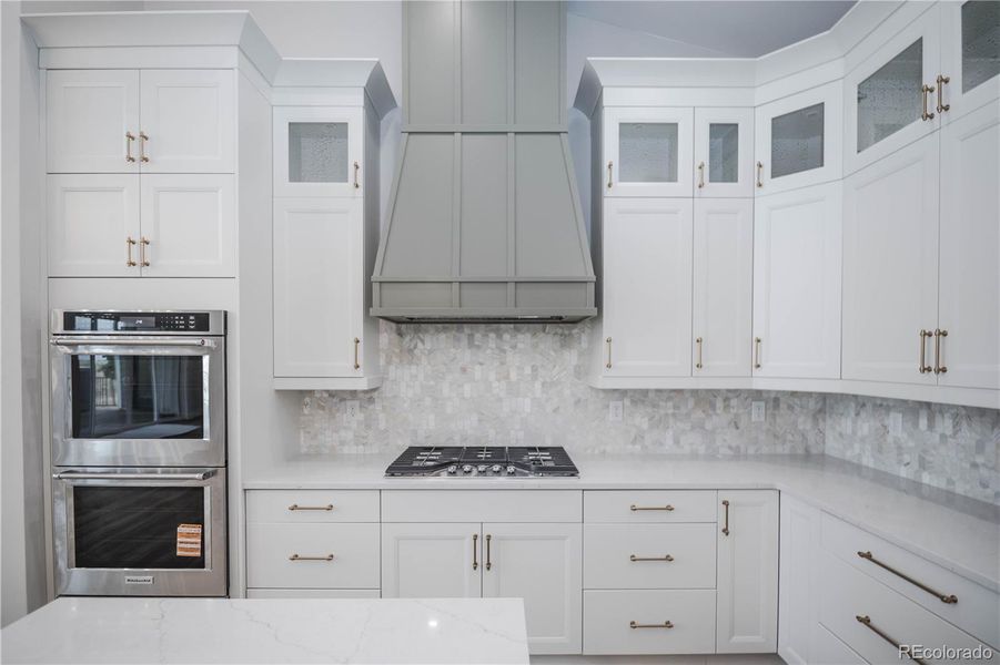 Furnished interior view inside a new home in , Kiowa (Image 21).