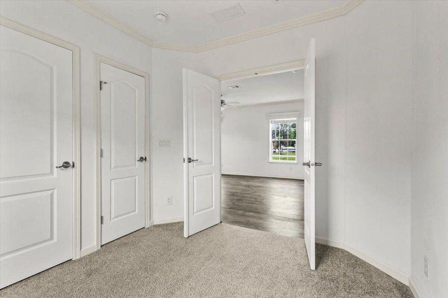 Spacious, unfurnished interior of a new home in , Fort Pierce (Image 23).