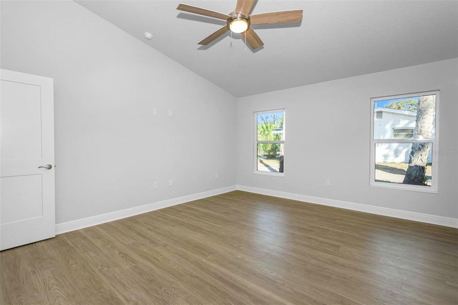 Spacious, unfurnished interior of a new home in , New Port Richey (Image 32).