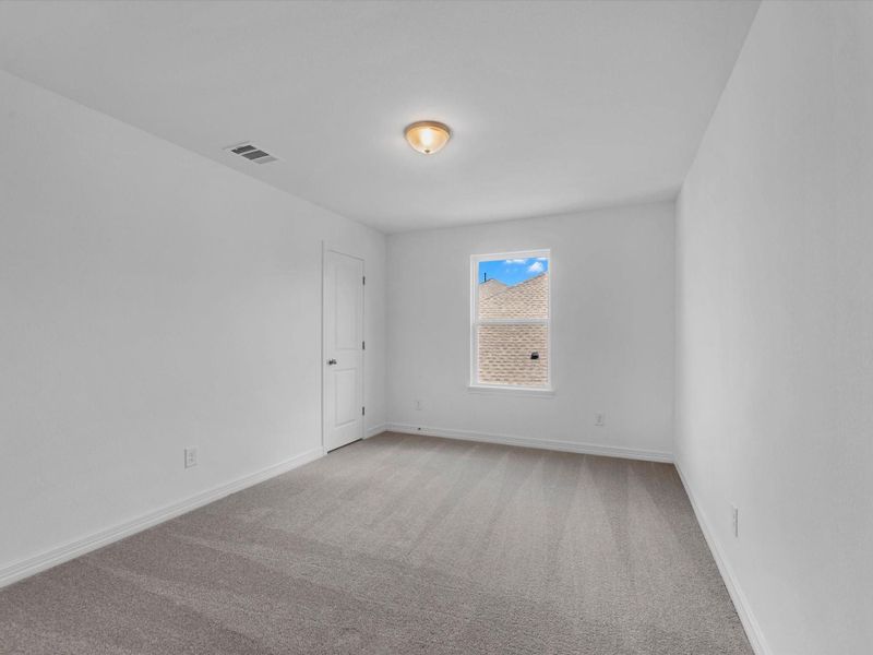 Spacious, unfurnished interior of a new home in Dellrose, Hockley (Image 24).