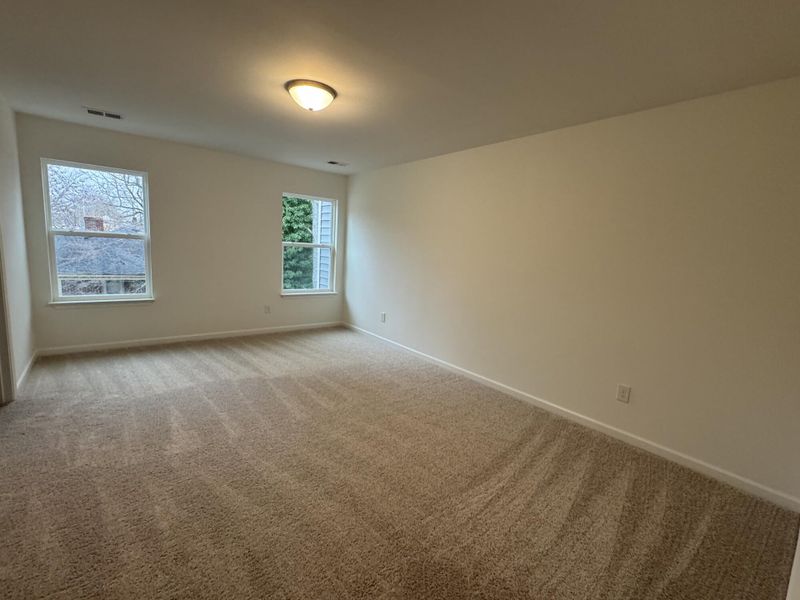 Spacious, unfurnished interior of a new home in East Main Townes, Spartanburg (Image 12). Spacious, unfurnished interior of a new home in East Main Townes, Spartanburg (Image 12).