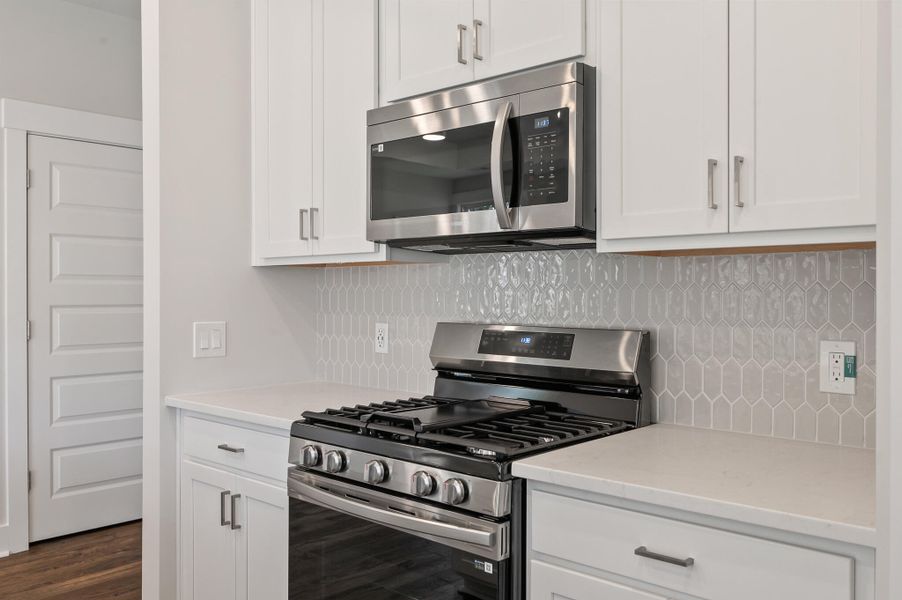 Close-up of interior finishes inside a home in Creek Pointe, Moncks Corner (Image 5). Close-up of interior finishes inside a home in Creek Pointe, Moncks Corner (Image 5).
